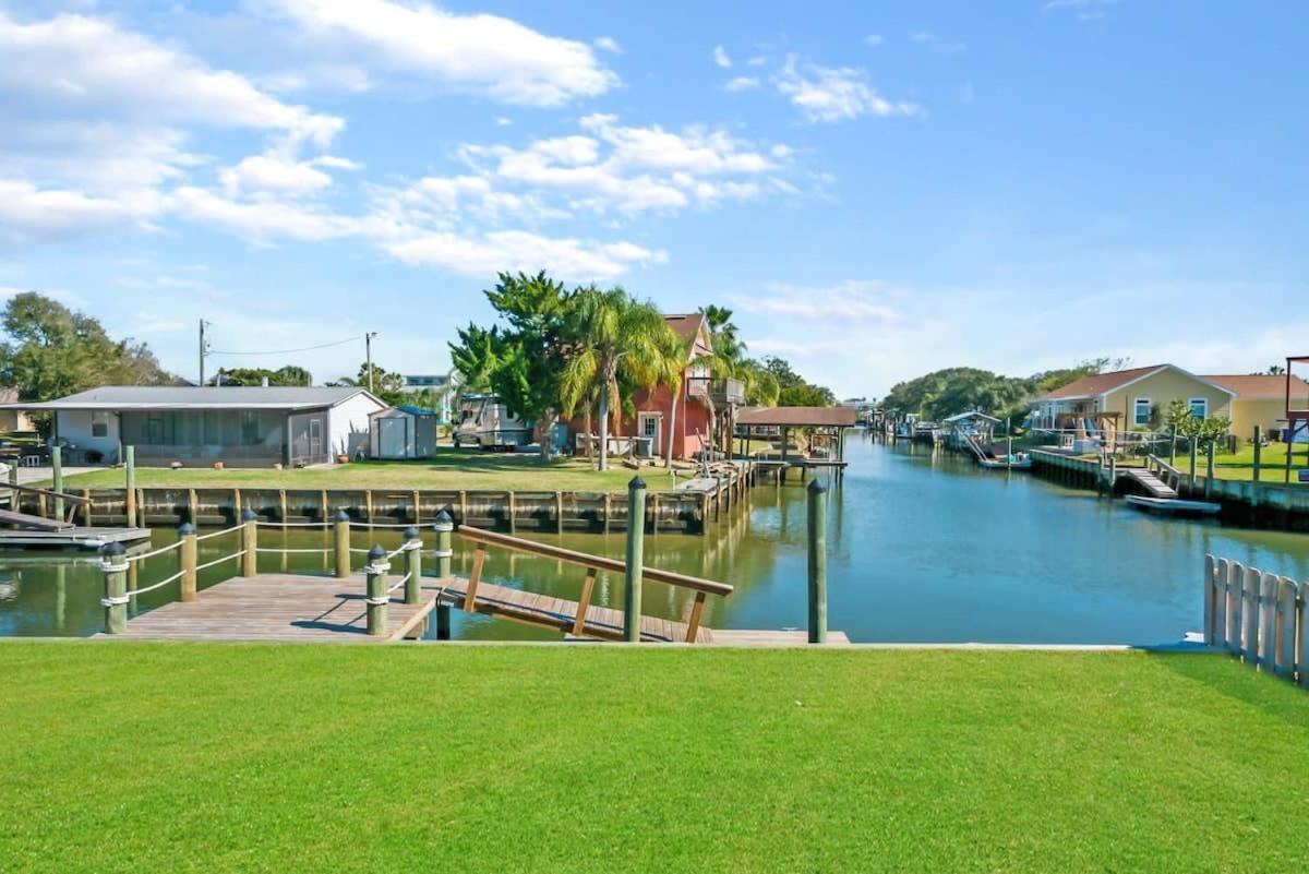 Canal Front Home! Walk To Beach, Porch, Fishing St. Augustine Exterior photo
